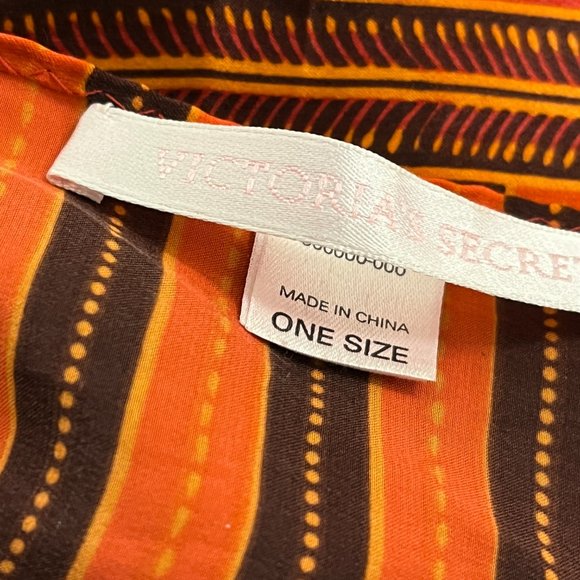 Victoria's Secret silk red gold floral birds oversized silk shawl scarf wrap - Picture 8 of 9